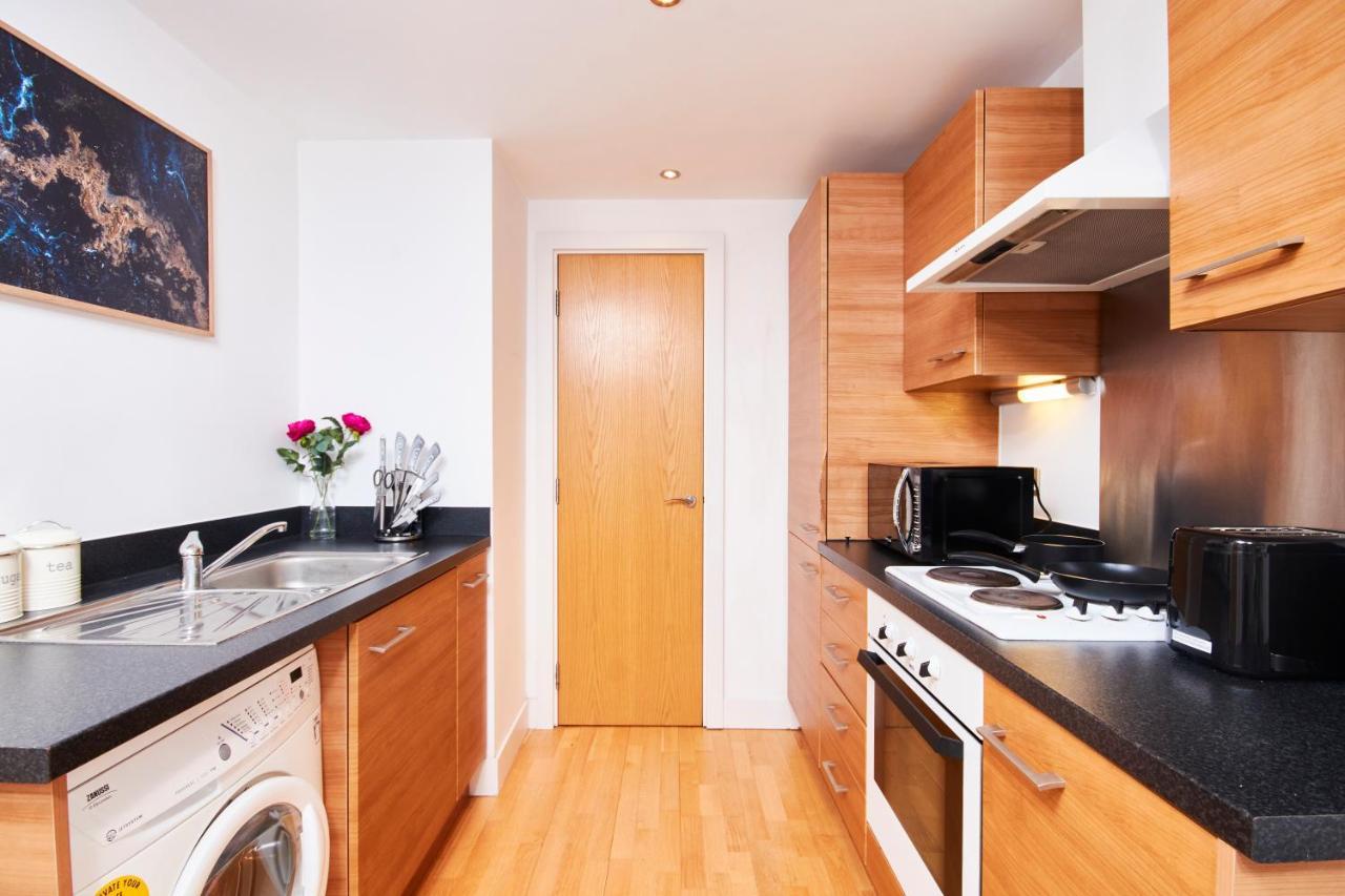 Deluxe City Centre Apt Balcony View& Free Parking! Leeds (West Yorkshire) Exterior foto