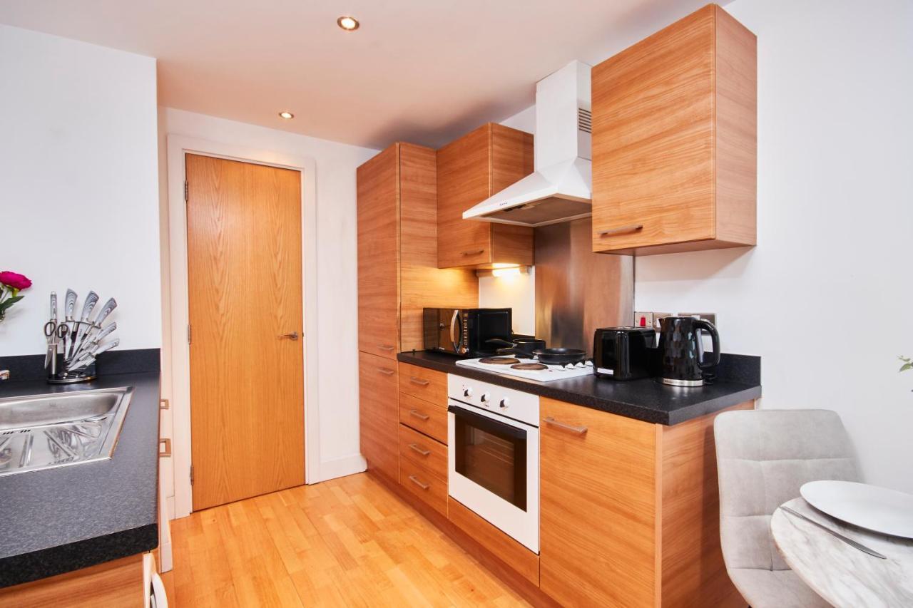 Deluxe City Centre Apt Balcony View& Free Parking! Leeds (West Yorkshire) Exterior foto