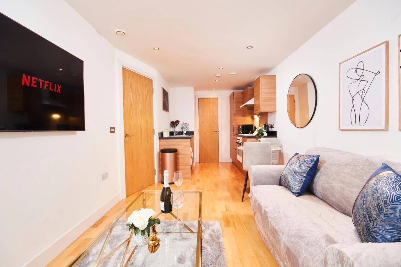 Deluxe City Centre Apt Balcony View& Free Parking! Leeds (West Yorkshire) Exterior foto